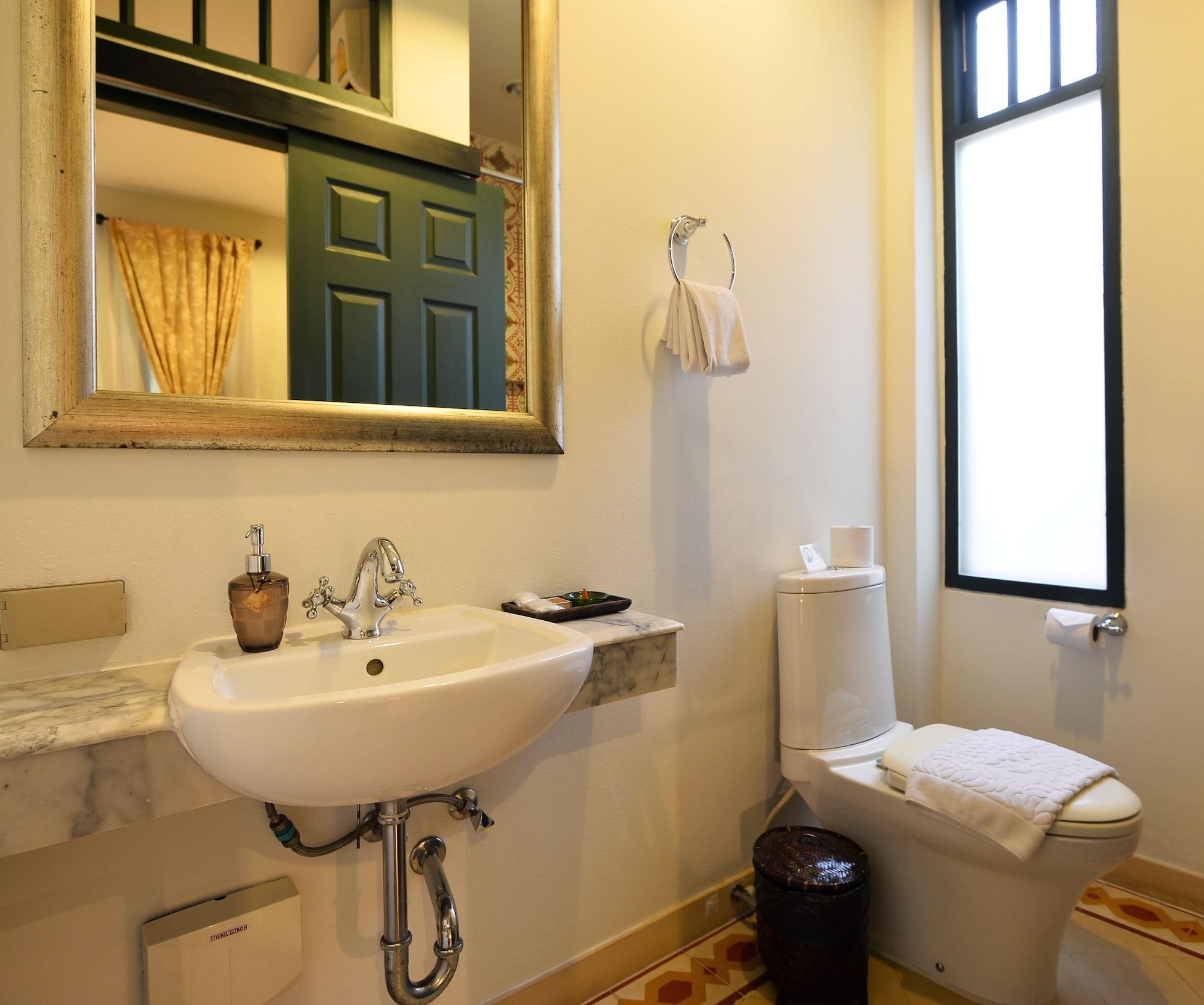 Baan Pra Nond Bed & Breakfast Bangkok Exterior photo