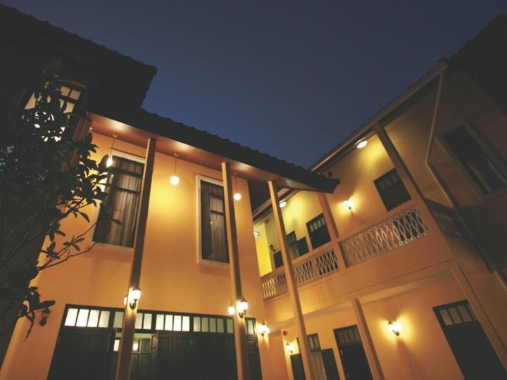Baan Pra Nond Bed & Breakfast Bangkok Exterior photo